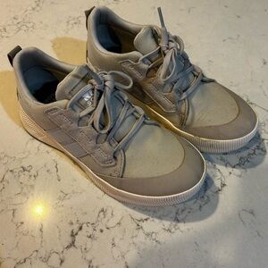 Sorel out n about low